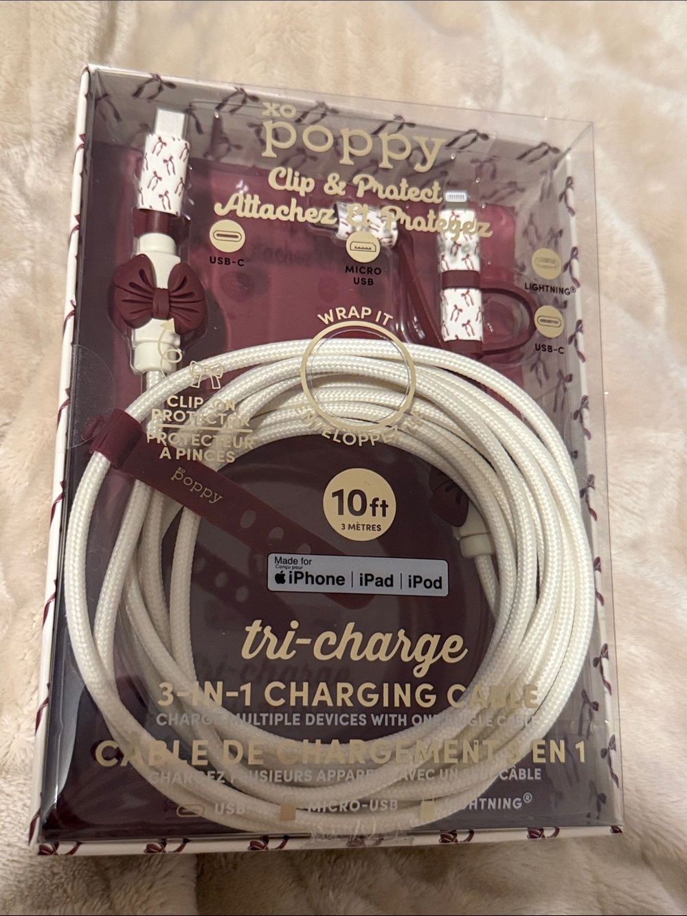 NWT xo Poppy White and Red Bow Coquette USB-C Charger 10 ft
